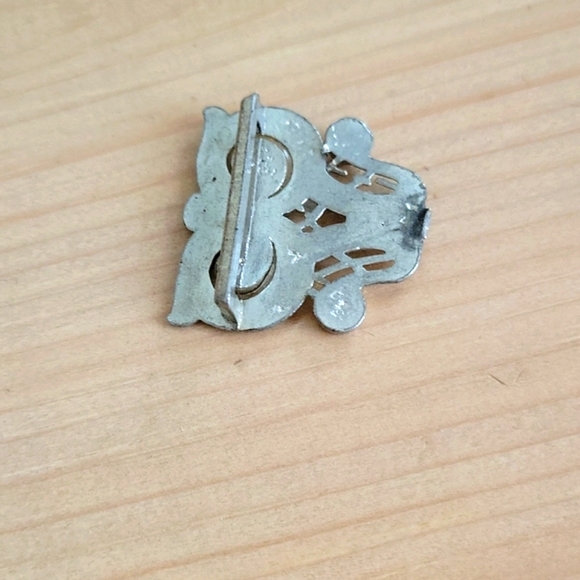 Vintage Rhinestone Small Scarf Slide - Picture 5 of 5